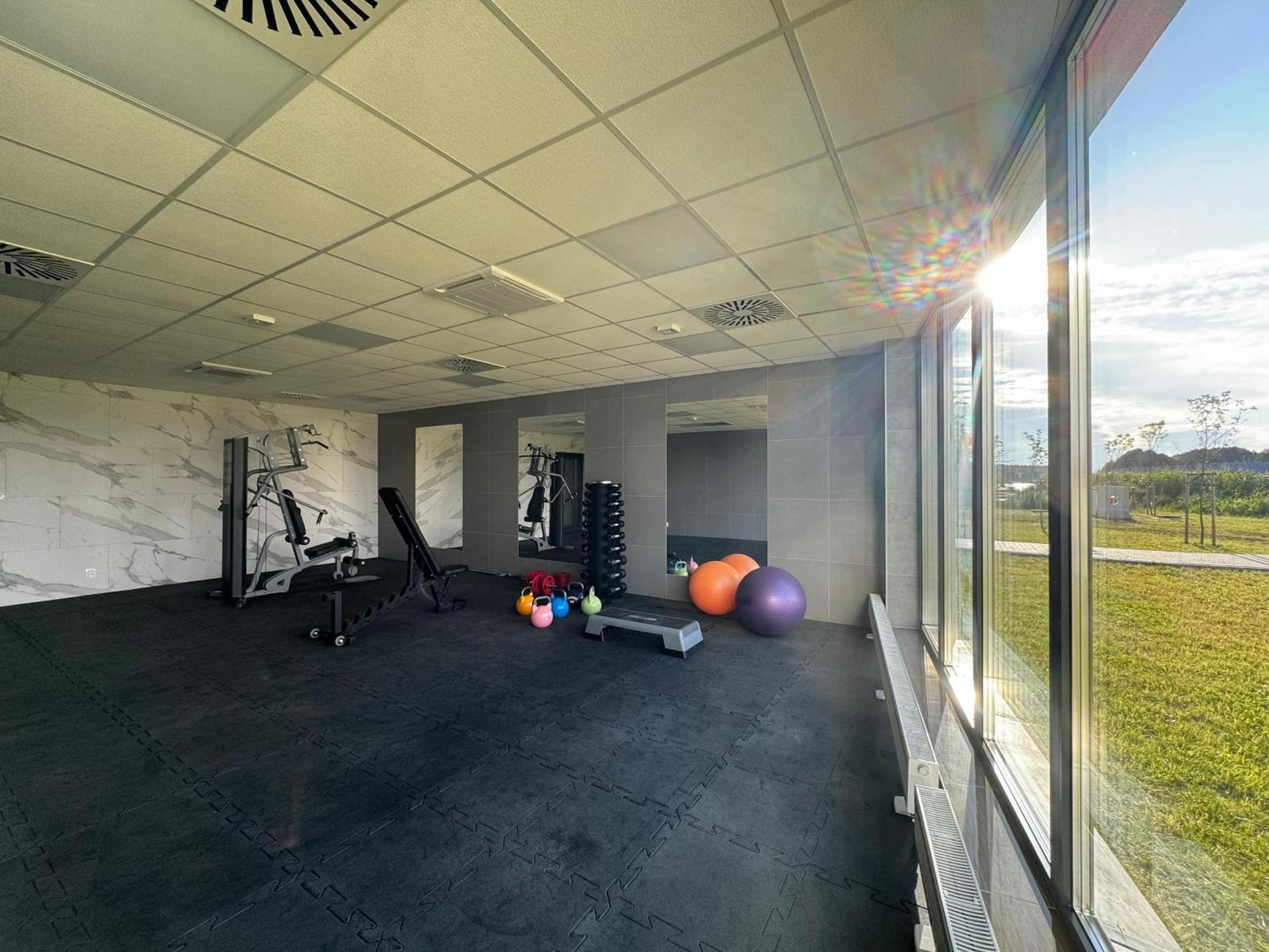 Apartament Coffee-Cream - Relaks - Sauna I Basen Dziwnów Exteriör bild