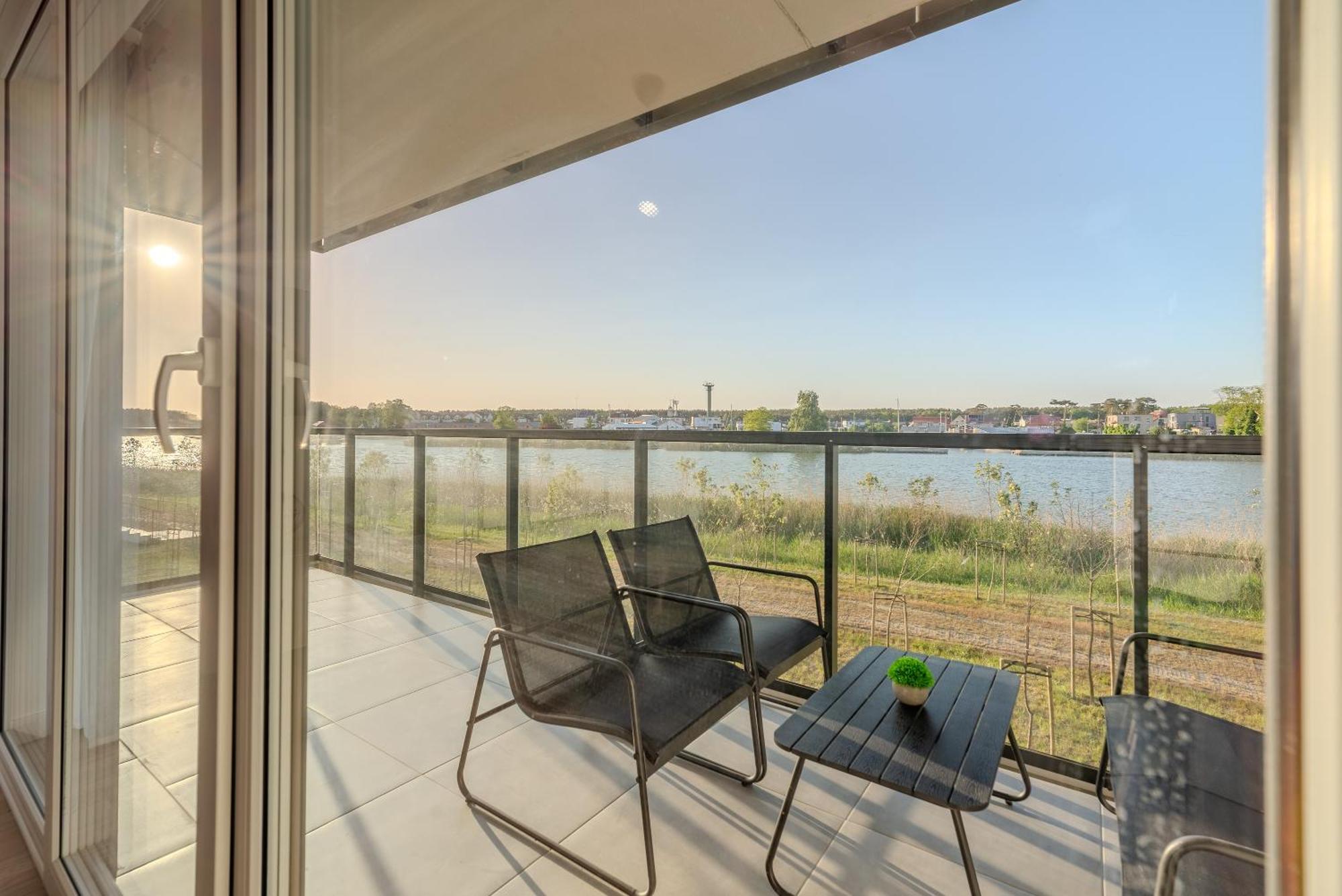 Apartament Coffee-Cream - Relaks - Sauna I Basen Dziwnów Exteriör bild